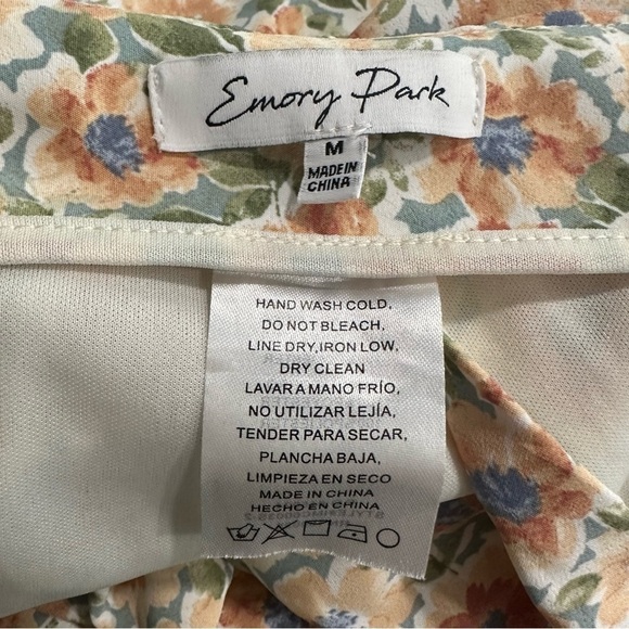 EUC Emory Park Women's Floral Two Piece Skirt Set Size Medium - Picture 11 of 14